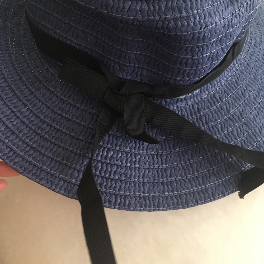 Blue Straw Hat - Picture 3 of 4